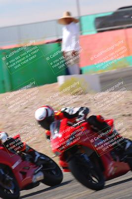 media/Oct-15-2022-TrackXperience (Sat) [[8f70b8b0be]]/Group 2/session 3 turn 4/